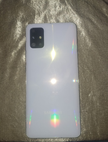 samsung-galaxy-a-51-big-0