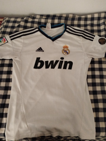 t-shirt-real-madrid-big-0