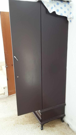 armoire-pratique-a-vendre-fonctionnelle-et-bien-concue-big-1