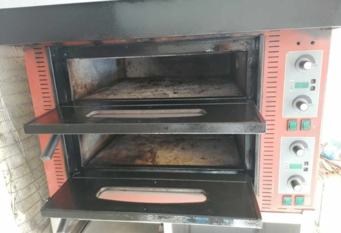 four-restaurant-big-1