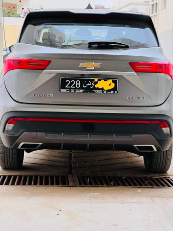 voiture-chevrolet-captiva-big-1