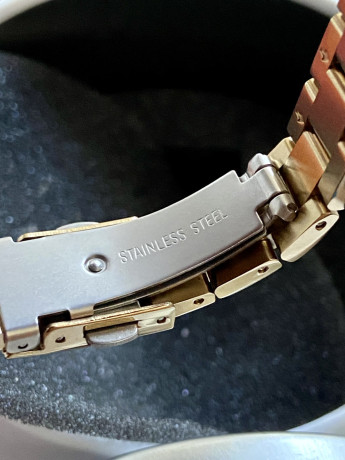 montre-femme-raymond-daniel-big-3