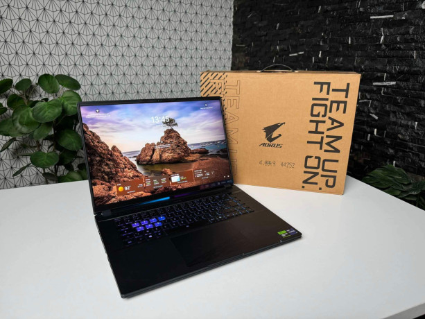 aorus-16x-asg-big-0