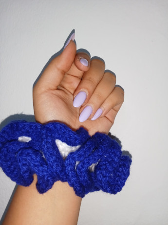 crochet-scrunchies-big-2